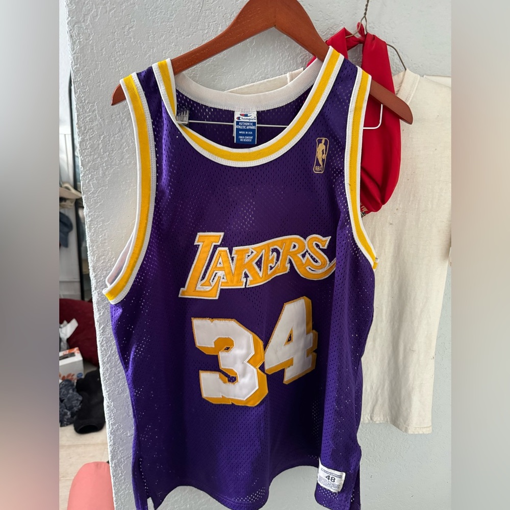 Lakers O’Neal jersey